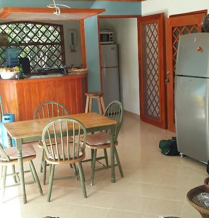 Los Delfines Lodge Puerto Viejo de Talamanca الغرفة الصورة