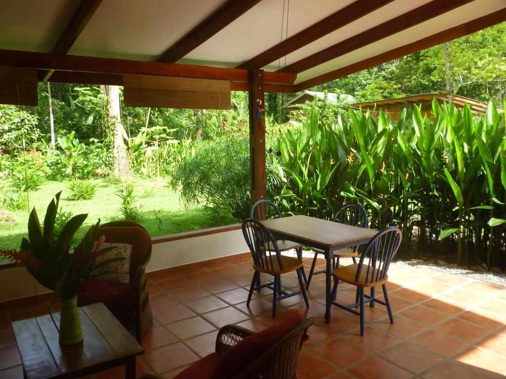Los Delfines Lodge Puerto Viejo de Talamanca الغرفة الصورة