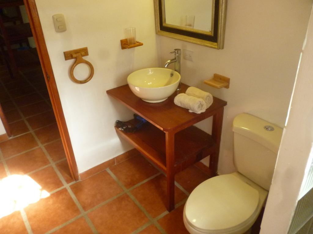 Los Delfines Lodge Puerto Viejo de Talamanca الغرفة الصورة